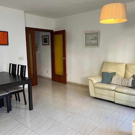Comode Apartament Al Bell Mig De 지로나 외부 사진