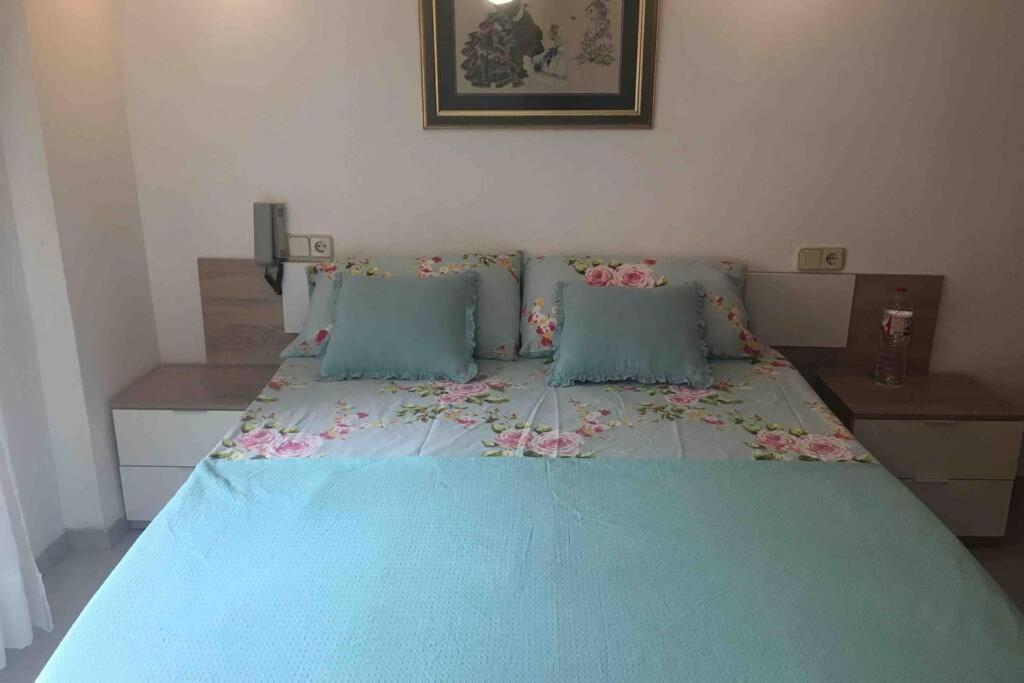 Comode Apartament Al Bell Mig De 지로나 외부 사진